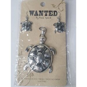 New Free SpiritTurtle Pendant & Earrings Set By Free Spirit